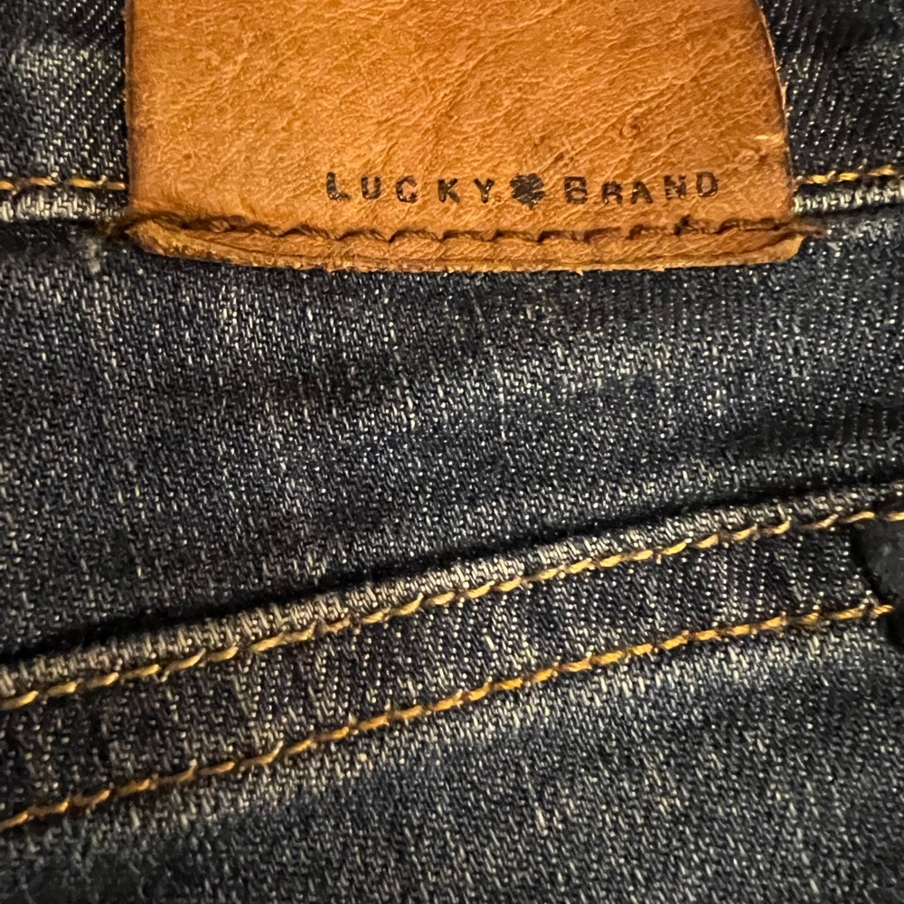 Lucky Brand Jeans!!! Size 6/28 - Picture 5 of 5
